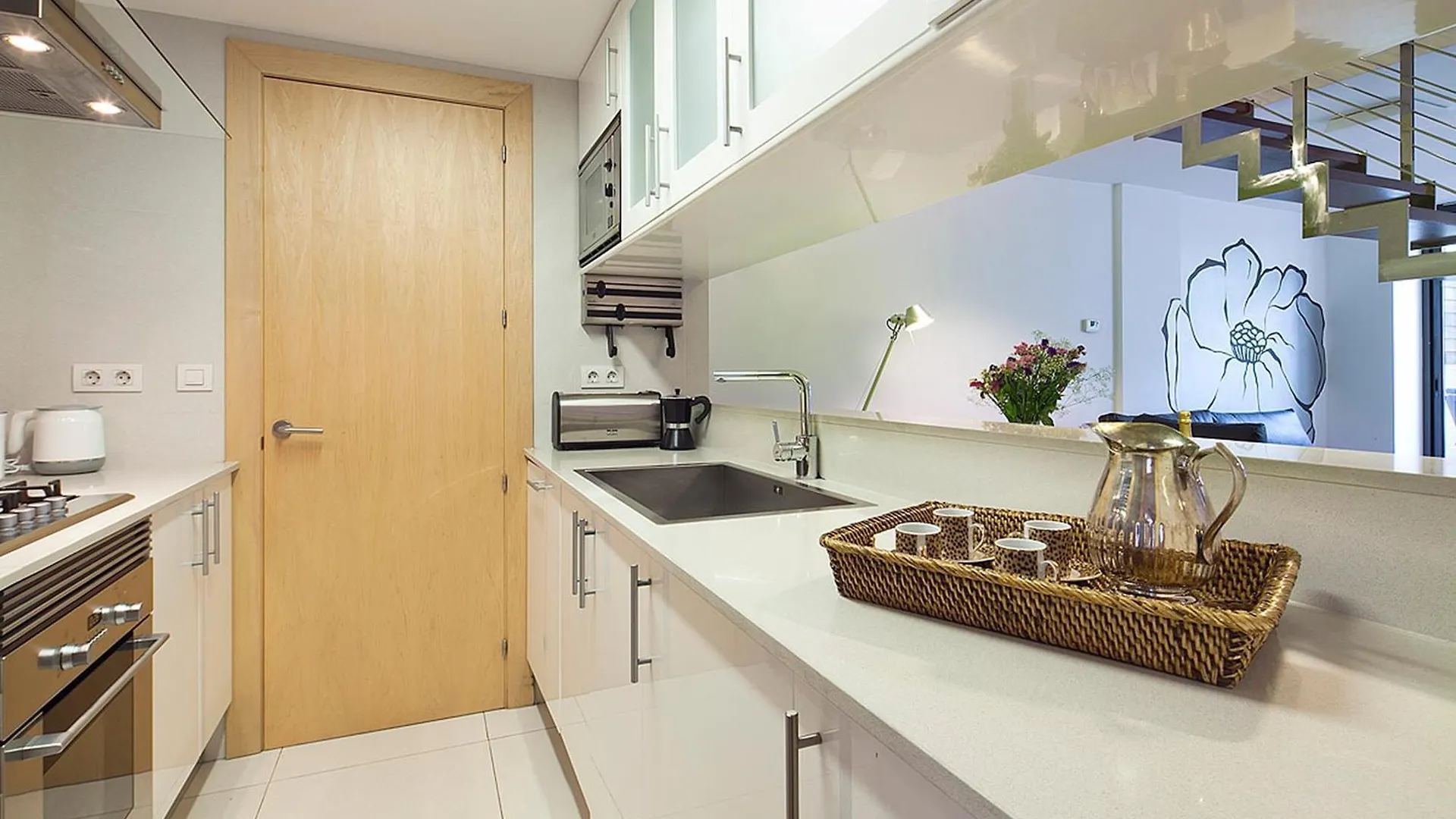 ברצלונה My Space Emirates - Splendid Apartment With Terrace And Pool Near Park Gueell 0*,  ספרד